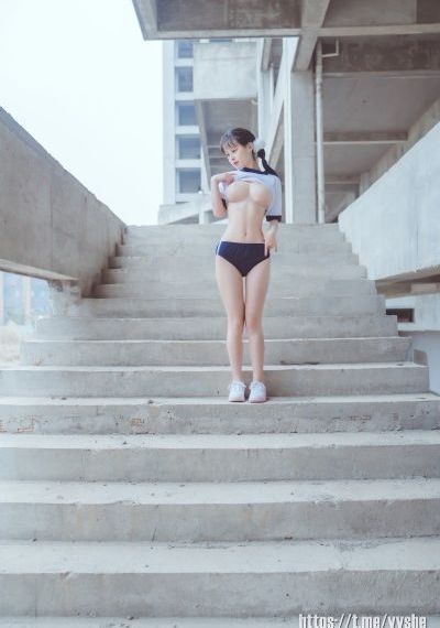小妇人电影