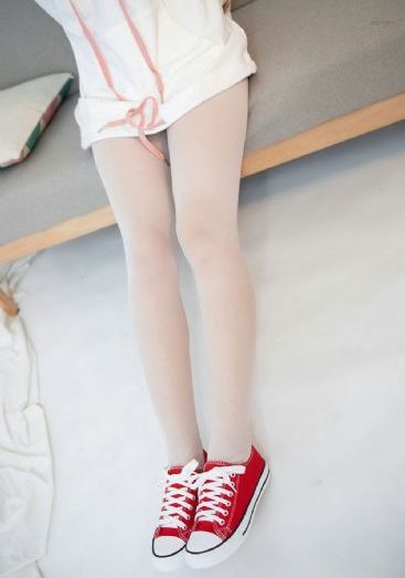 学生面前的女教师电影
